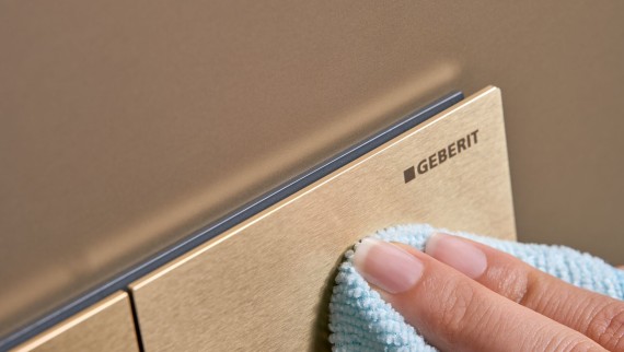 Placa de descarga Geberit Sigma70 com revestimento anti-dedadas fácil de limpar Placa de descarga Geberit Sigma70 com revestimento anti-dedadas fácil de limpar