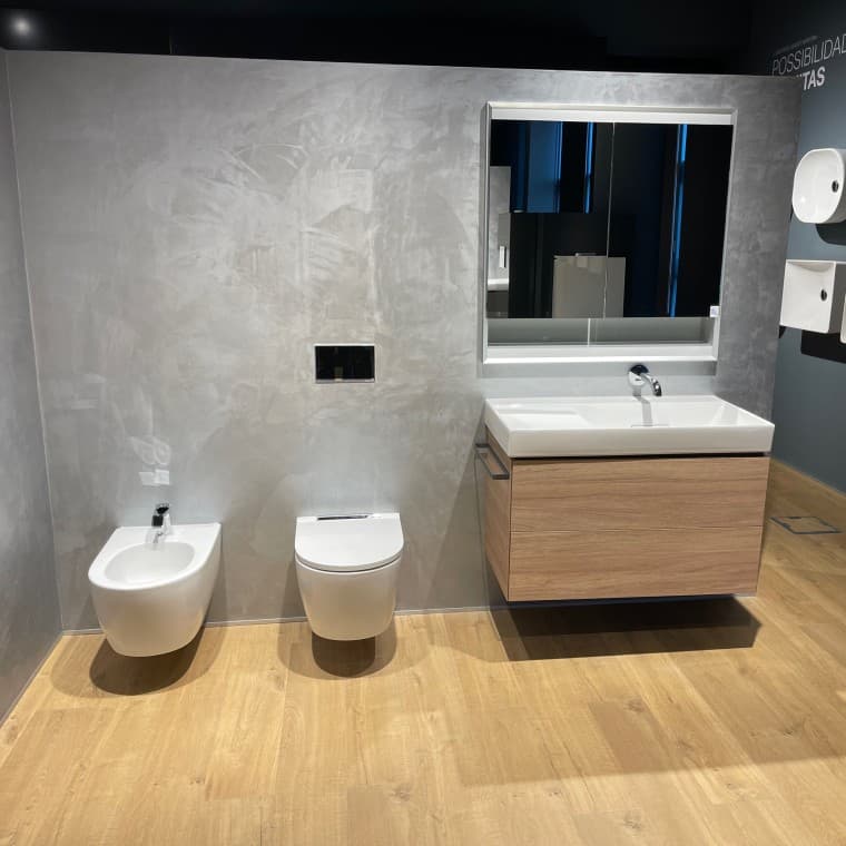 Descubra as nossas coleções de sanitários e móveis de casa de banho Descubra as nossas coleções de sanitários e móveis de casa de banho