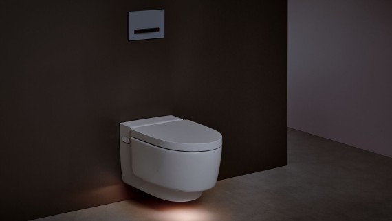 Geberit AquaClean Mera com luz de orientação